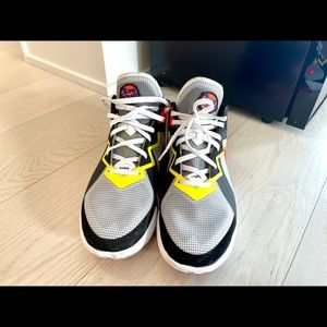 Like New - LeBron/Nike 18 Men’s Basketball Shoes